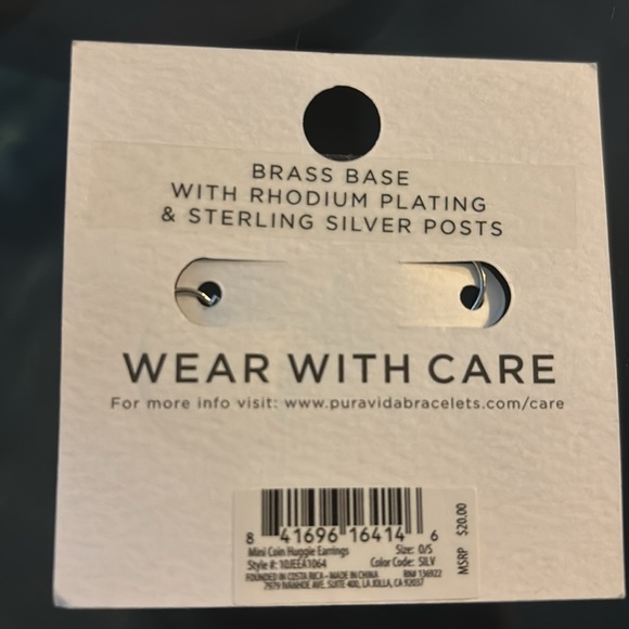 Puravida silver huggie earrings - Picture 3 of 3